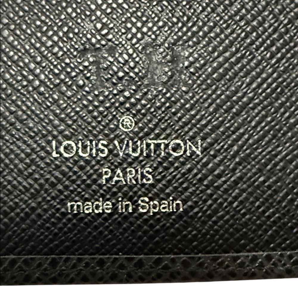 Louis Vuitton Black Taiga Leather Pocket Agenda Cover - Picture 5 of 6